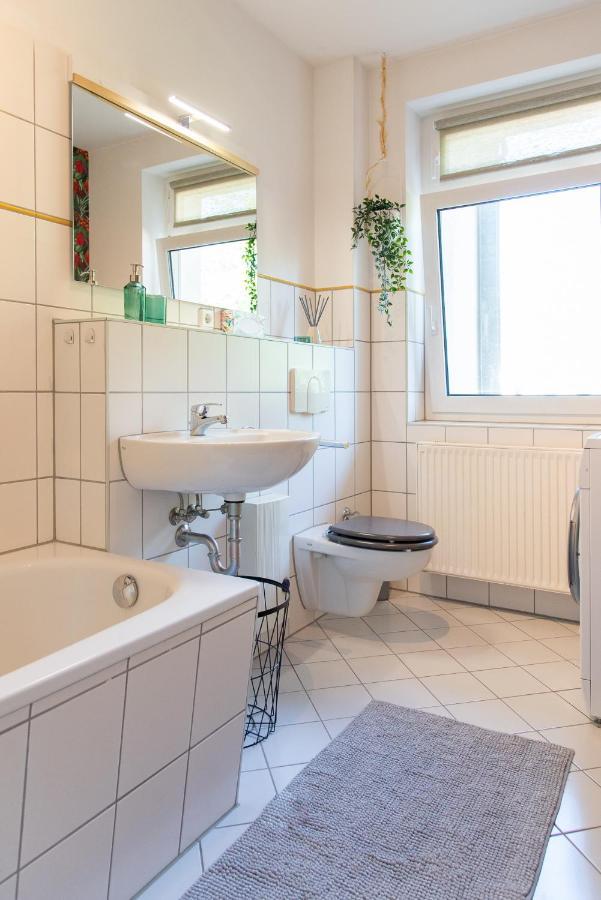 Stilvolles Apartment - Balkon, Netflix, Nespresso, Zentral, Messe Chemnitz Buitenkant foto