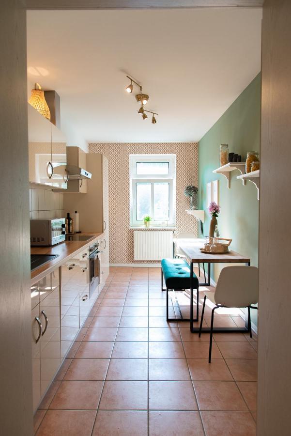 Stilvolles Apartment - Balkon, Netflix, Nespresso, Zentral, Messe Chemnitz Buitenkant foto